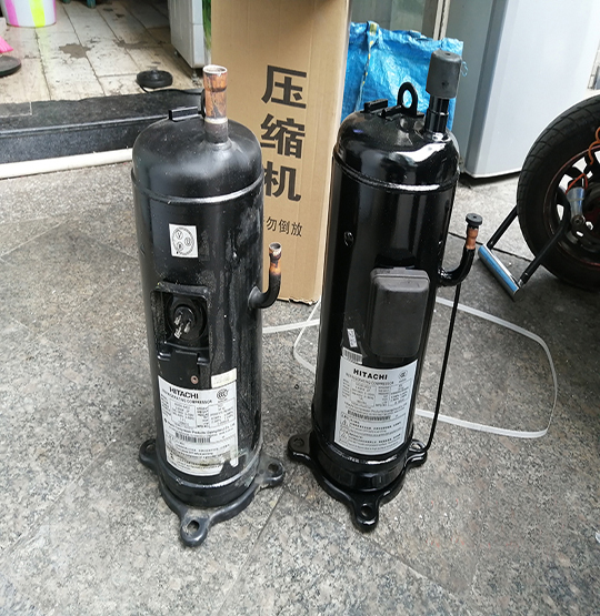 松北中央空调压缩机的更换维修